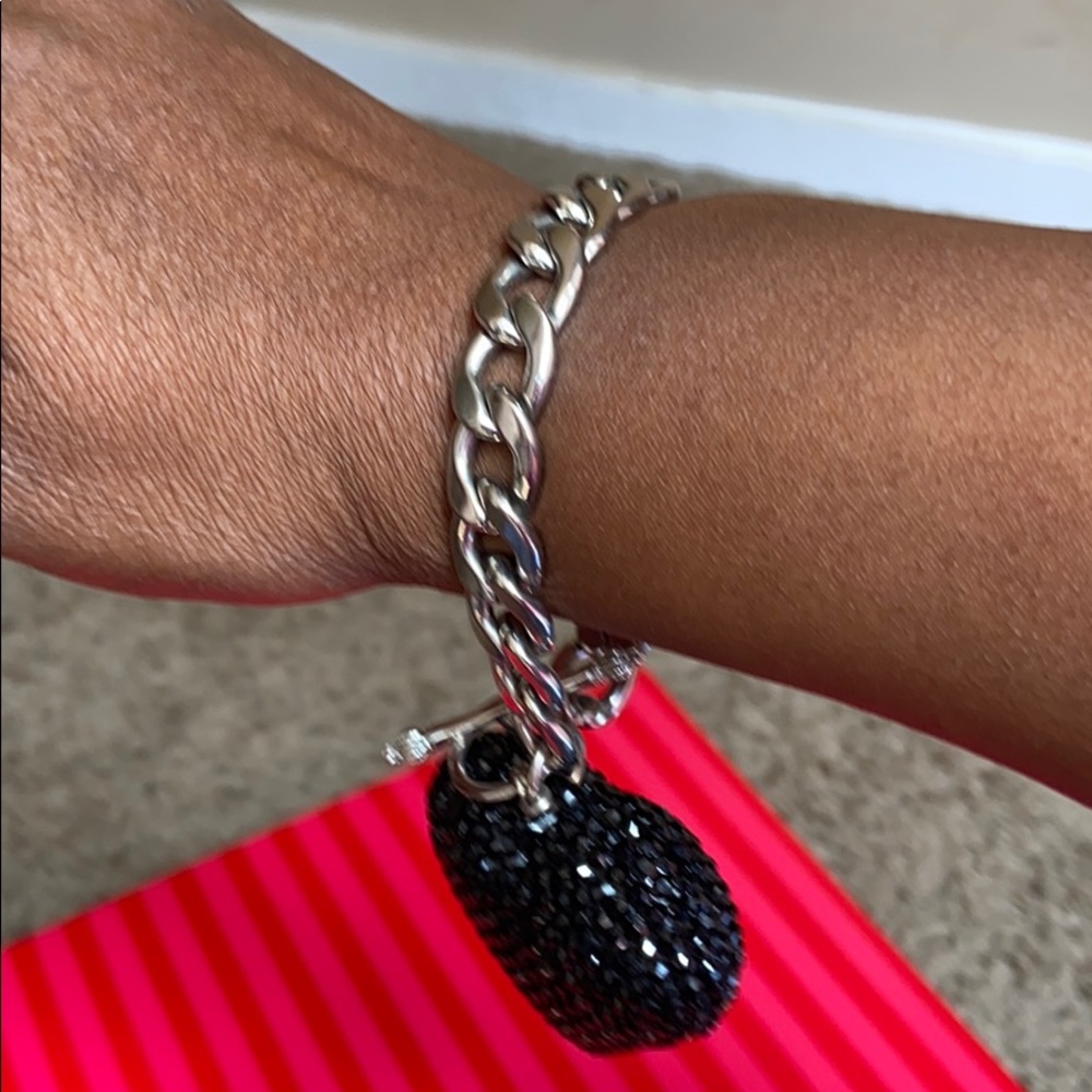👛 2 for $20👛Black Rhinestone Puff Heart Bracelet - Picture 6 of 7